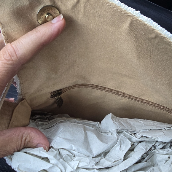 America and Beyond Coastal Beaded Bag - Picture 6 of 6